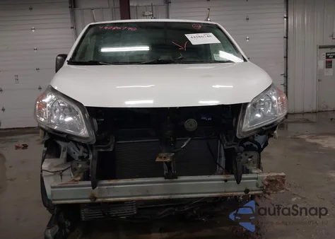 2016 Nissan Nv200 Sv z USA, uszkodzony, nr VIN 3N6CM0KN1GK701088